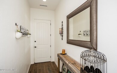 003_Foyer