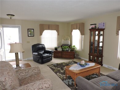 Spacious Living Room!