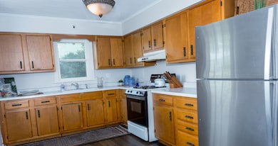 unlisted-address, Woodstock, IL 60098 - photo 5