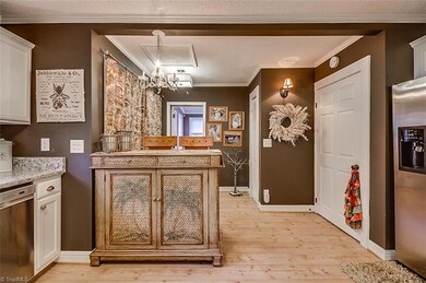 1324 Park Dr, Asheboro, NC 27205 - photo 7