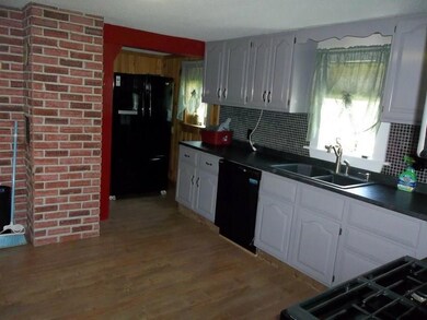 34 Downes St, Calais, ME 04619 - photo 7