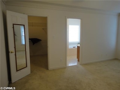 Master Bedroom - Master walk-in closet
