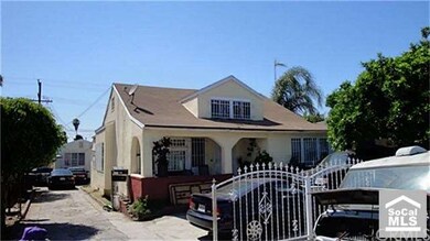 Front view of property from the the street.