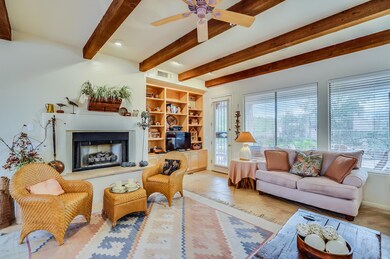 Family Rm w/Gas FPlc, Wood Beams