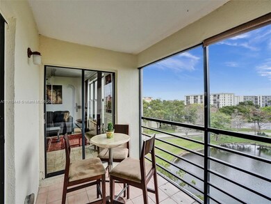 Cypress Bend unit 712, Pompano Beach, FL 33069 - photo 5