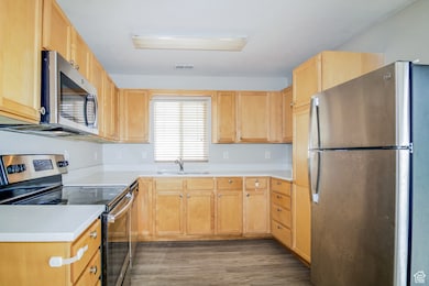 72 N Montrose Ln, Lehi, UT 84043 - photo 7