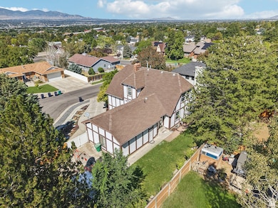 11343 Clifford Cir, Sandy, UT 84092 - photo 6