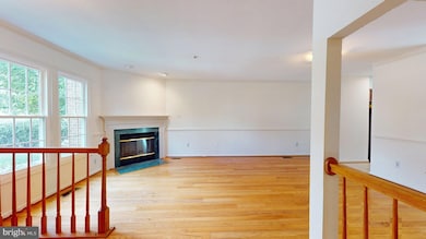 20044 Crew Square, Ashburn, VA 20147 - photo 4