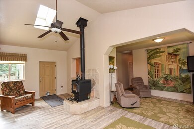 359 Hale Rd W, Winlock, WA 98596 - photo 7