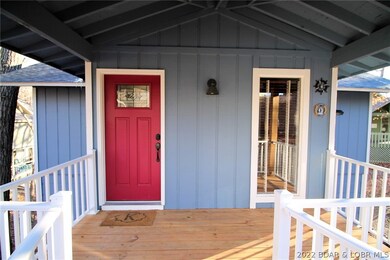 Cute updated bungalow in TanTarA estates, part of