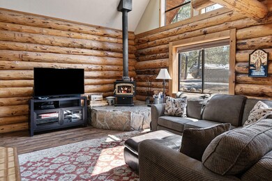 18154 Timber Ln, Sunriver, OR 97707 - photo 5