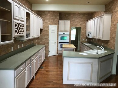 Large kitchen