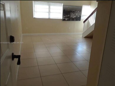5 Olive Dr unit 24, Hialeah, FL 33010 - photo 2