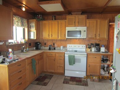 VERY NICE KITCHEN WITH ALL APPLIANCES REMAINING