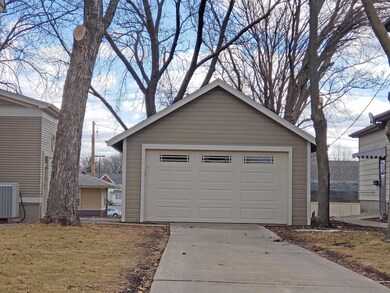 Garage - Spring