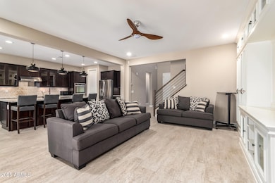 922 W Yellowstone Way, Chandler, AZ 85248 - photo 7