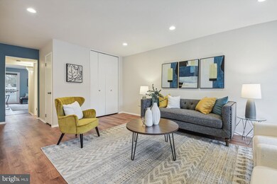 7521 Spring Lake Dr, Bethesda, MD 20817 - photo 2