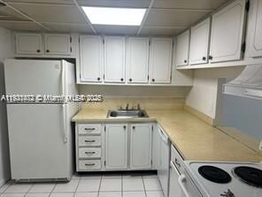 Breakwaters unit 13, West Palm Beach, FL 33401 - photo 3