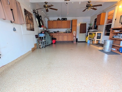 211 S Buchanan St, Prairie Du Chien, WI 53821 - photo 3