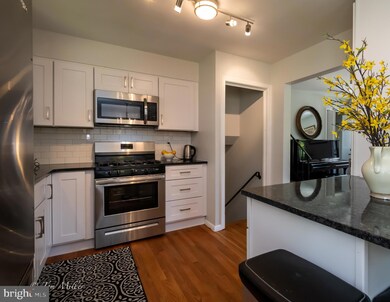 1413 Locust Ave, Towson, MD 21204 - photo 5