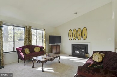 9318 Grazing Terrace, Montgomery Village, MD 20886 - photo 4