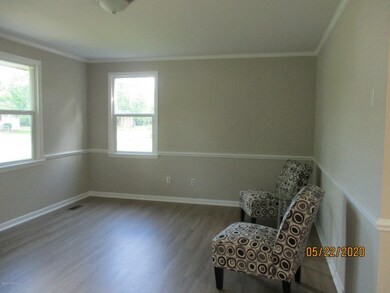 1018 Daniel Dr, Jacksonville, NC 28540 - photo 5