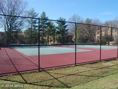 11301 Commonwealth Dr unit 2, Rockville, MD 20852 - photo 3