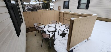 824 Pipers Run Ct, Columbus, OH 43228 - photo 3