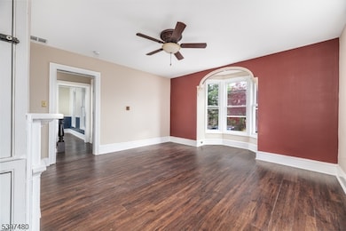 32 High St, Newton, NJ 07860 - photo 2