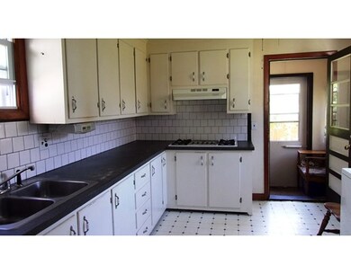 82 Foster St, Fall River, MA 02721 - photo 6