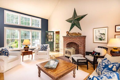 39 Stonegate Cir, Vineyard Haven, MA 02568 - photo 7