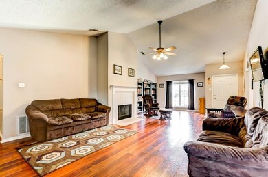 1111 Zachary Dr, Slidell, LA 70461 - photo 3