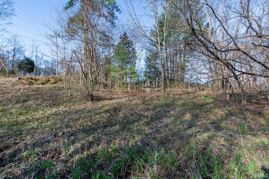 3802 S Knightridge Rd, Bloomington, IN 47401 - photo 4