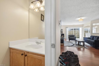 5217 Heathglen Cir, Virginia Beach, VA 23456 - photo 3