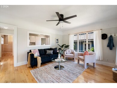 1534 N Watts St, Portland, OR 97217 - photo 6