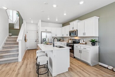 1381 S Chester St unit B, Denver, CO 80247 - photo 4