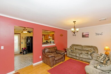 39 Railroad Ave, Rensselaer, NY 12144 - photo 6