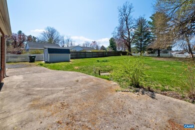 2120 Chase Ave, Waynesboro, VA 22980 - photo 7