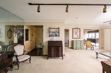 Tall Oaks Village unit 705, South Weymouth, MA 02190 - photo 2