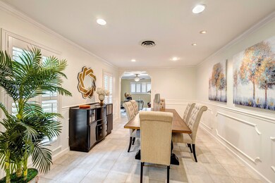 12218 Broken Arrow St, Houston, TX 77024 - photo 6