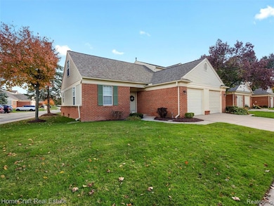 1715 Christopher Dr unit 12, Canton, MI 48188 - photo 2