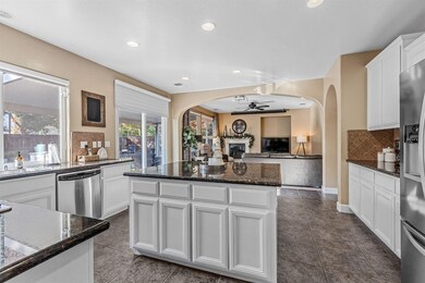 3321 N Redda Rd, Fresno, CA 93737 - photo 6