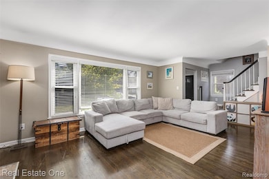 1630 W 12 Mile Rd, Royal Oak, MI 48073 - photo 6