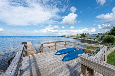 Marina Landing 404-1