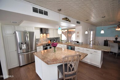 Kitchen (6)