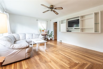 112 Le Brun Ave, Woonsocket, RI 02895 - photo 3