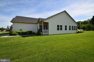 3317 Portrait Way, Chambersburg, PA 17202 - photo 2