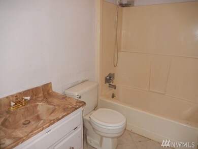 406 Mill Ave SE, Orting, WA 98360 - photo 4