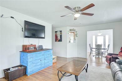 6749 Coltrane Mill Rd, Greensboro, NC 27406 - photo 7