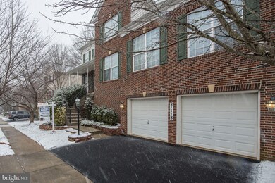 21113 Hickory Forest Way, Germantown, MD 20876 - photo 2
